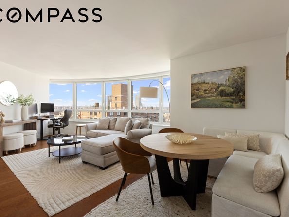 200 East 94th Street 2915, New York NY 10128