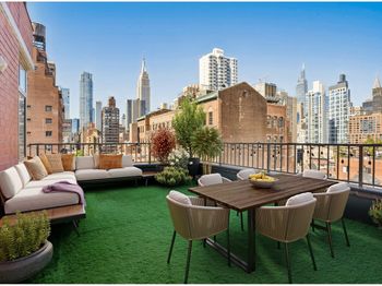 250 East 30th Street