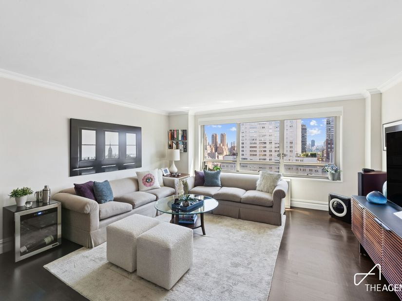 170 West End Avenue 25A, New York NY 10023