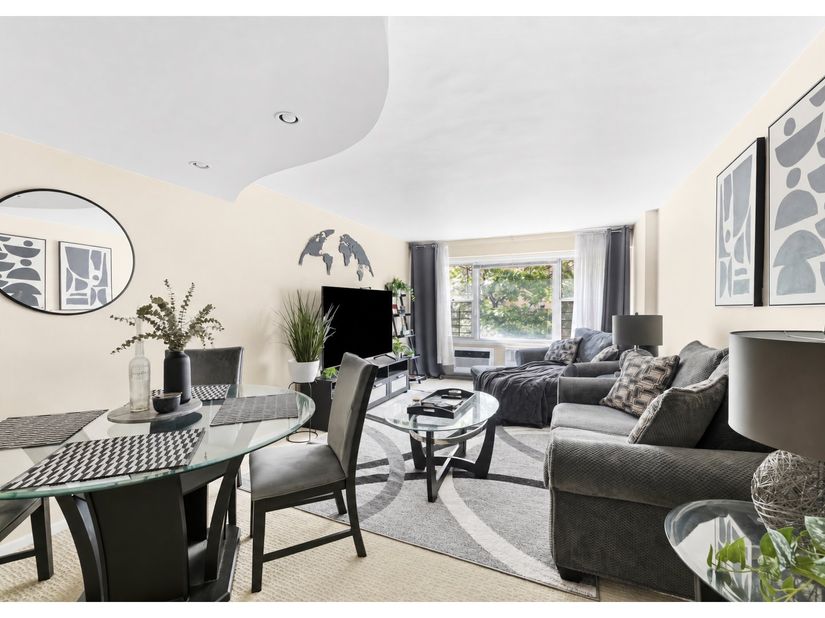 435 East 65th Street 3E, New York NY 10065