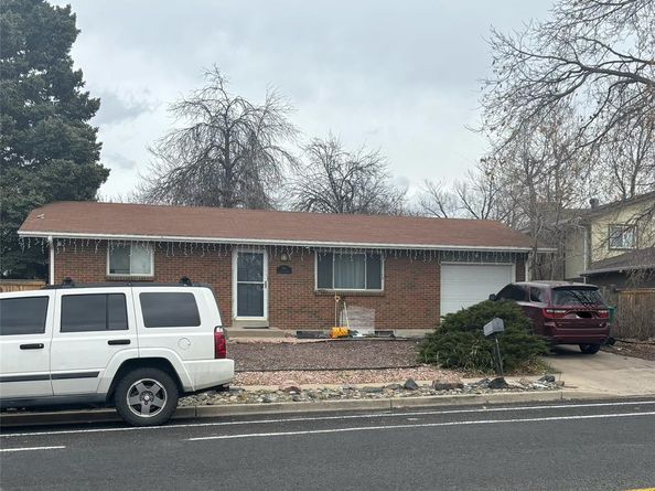 906 S Moline Street, Aurora CO 80012