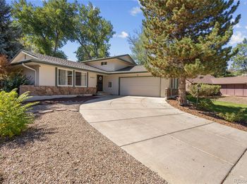 4940 W 101st Circle
