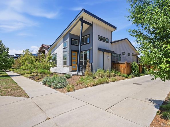 11577 E 25th Avenue, Aurora CO 80010