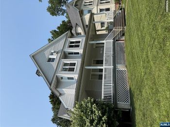 68 Tenafly Road