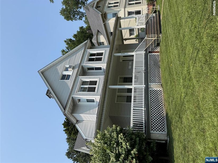68 Tenafly Road, Englewood NJ 07631