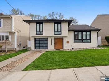32 Luhman Terrace