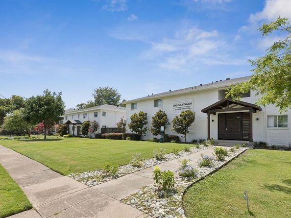 5009-5015  Bryan Street , Dallas Texas 75206