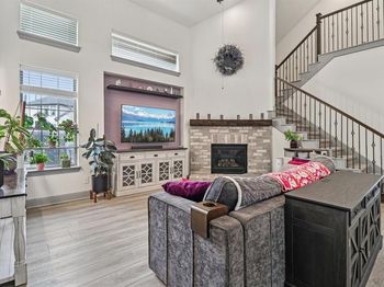 4325  Smokey Quartz Lane 