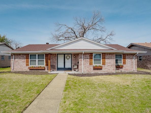3417  Burning Tree Lane , Garland Texas 75042
