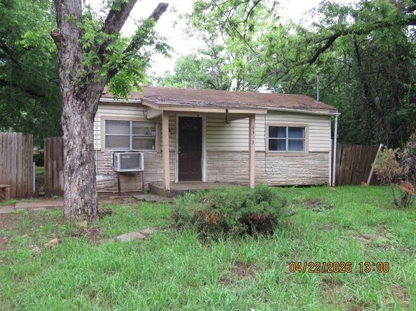 4313  Goddard Road , Fort Worth Texas 76111