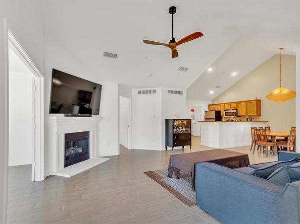 2601  Marsh Lane  84, Plano Texas 75093
