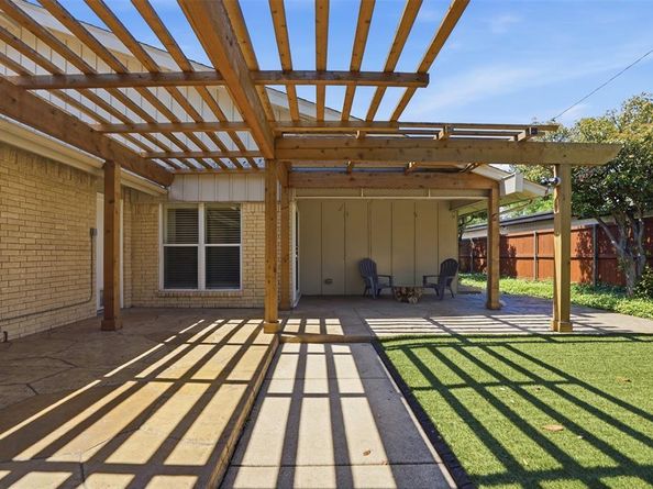 11411  Park Central Place , Dallas Texas 75230