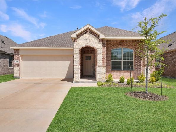 925  Garner Drive , Fate Texas 75087