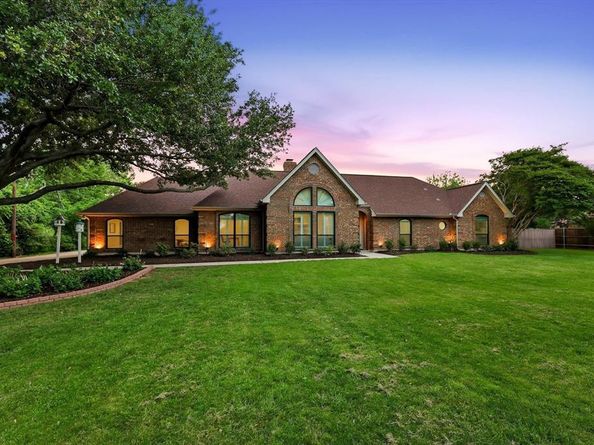 2400  Emerald Circle , Southlake Texas 76092
