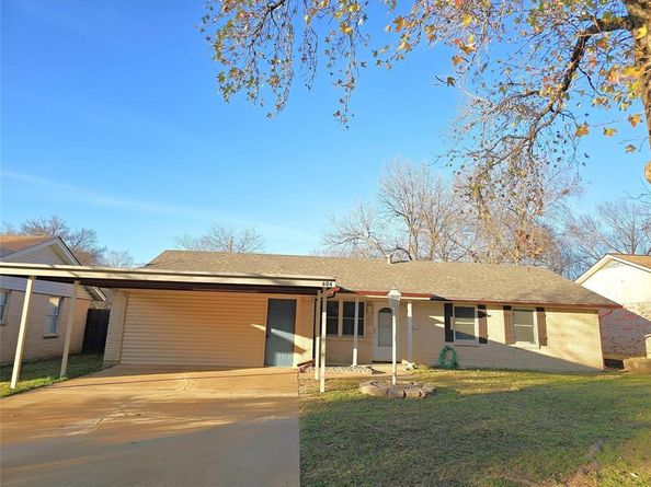 604  Bayless Drive , Euless Texas 76040