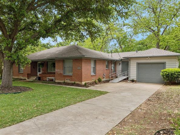 206 S Davis Drive , Arlington Texas 76013