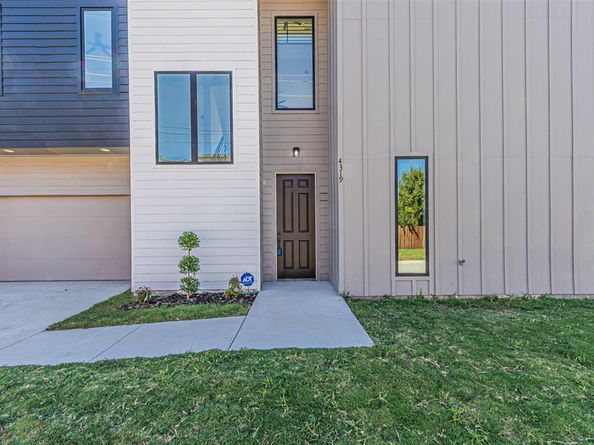 4319  Sylvester Street , Dallas Texas 75219