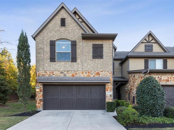 1014  Brook Forest Lane , Euless Texas 76039