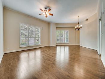 3401  Lee Parkway 
