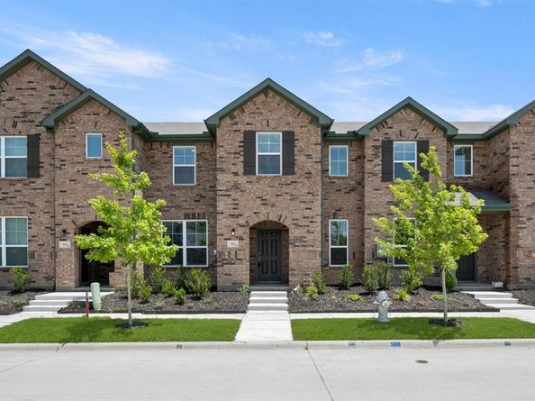 243  Wagon Spoke Way  18, Fort Worth Texas 76120