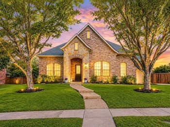 831  Texcoco Drive 