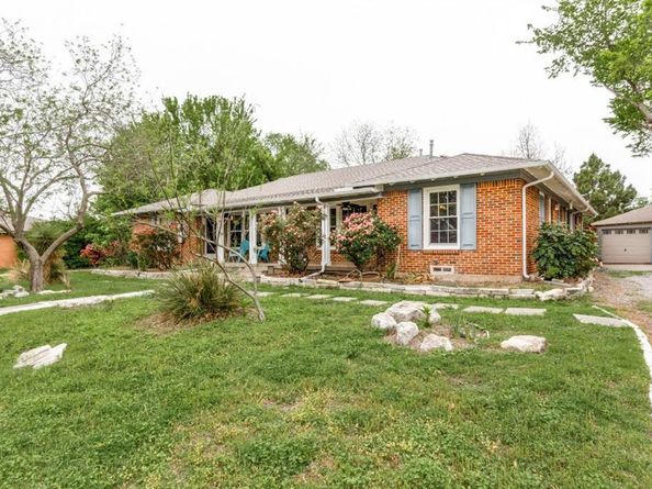 9520  Ash Creek Drive , Dallas Texas 75228