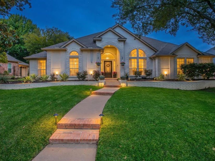 2605  Wild Ivy Trail , Mansfield Texas 76063