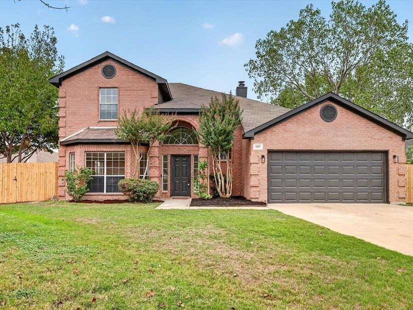 4421  Berkshire Drive E, Fort Worth Texas 76137