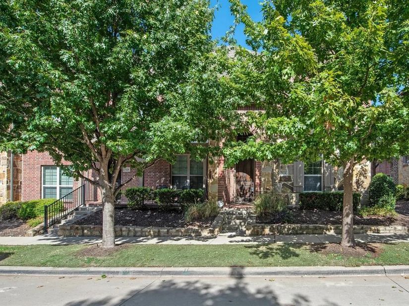 7124  Huckleberry Drive , McKinney Texas 75070
