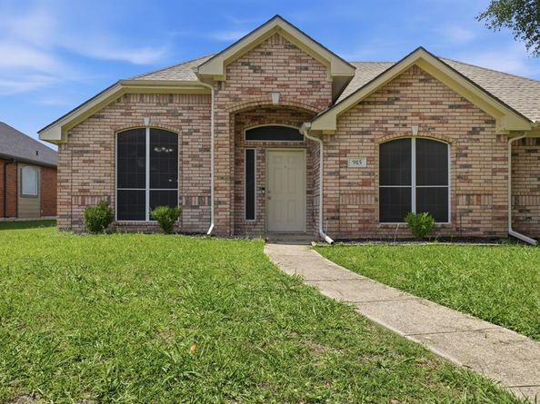 915  Sea Shell Drive , Mesquite Texas 75149