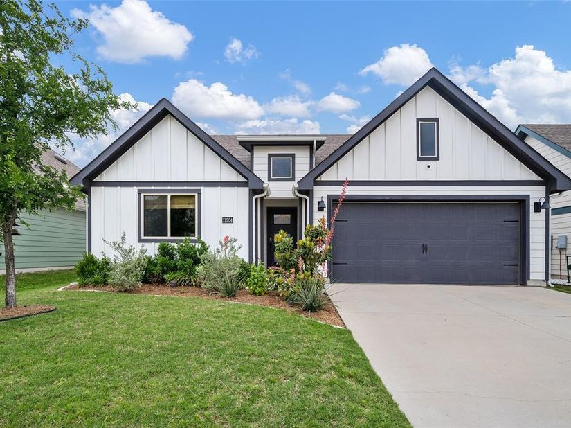 11204 W Pond Drive , Providence Village Texas 76227