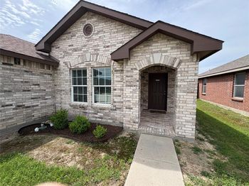 5801  Mountain Bluff Drive 