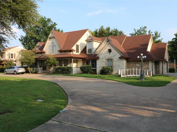 3010  Saint Lo  , Irving Texas 75060