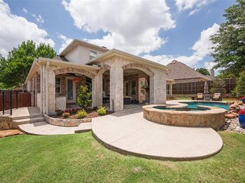 821  Kiowa Drive 