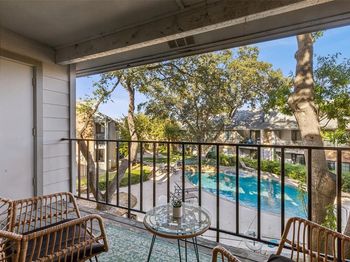 15151  Berry Trail 