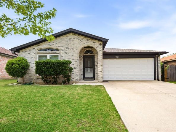 7921  Gardengate Lane , Fort Worth Texas 76137