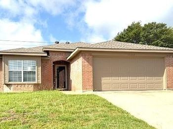 10909  Deauville Circle S