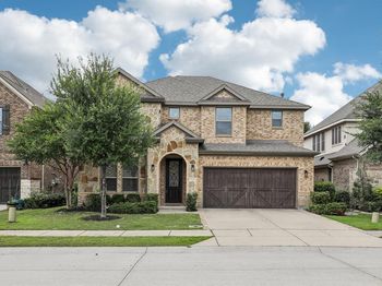 7228  Ridgepoint Drive 