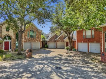 2630  Lakeforest Court 