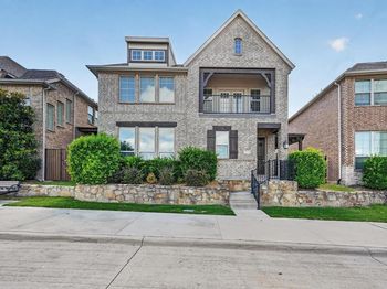 2439  Southgate Drive 