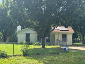 329  Walnut Avenue 