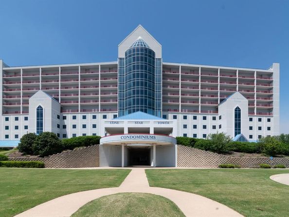 3575  LONE STAR Circle  504505, Fort Worth Texas 76177