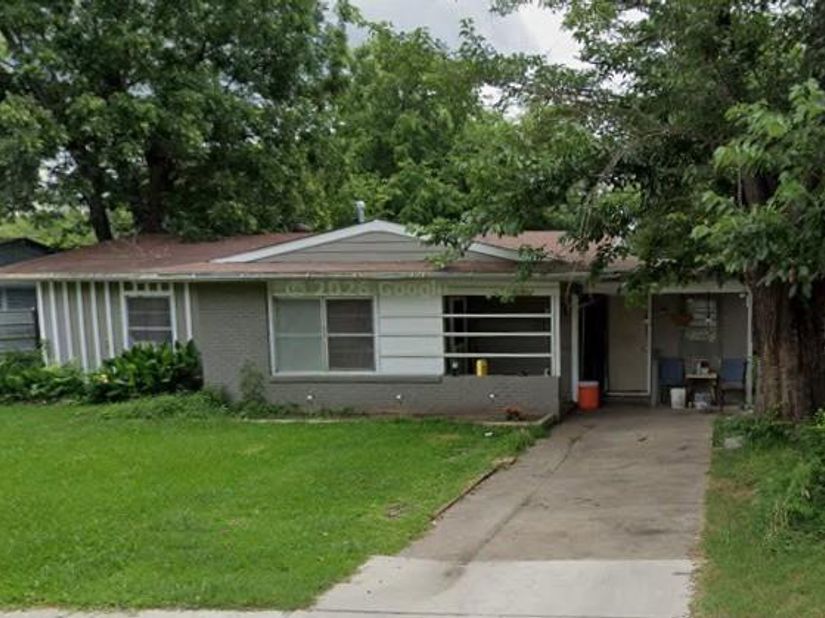 7232  Embassy Street , Dallas Texas 75217