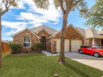8201  Clear Bay  