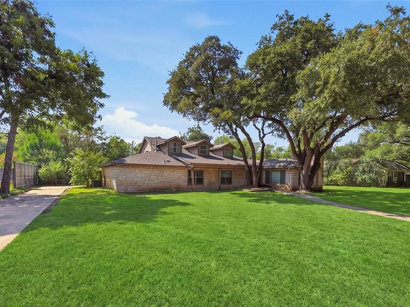 3705  Brighton Road , Fort Worth Texas 76109