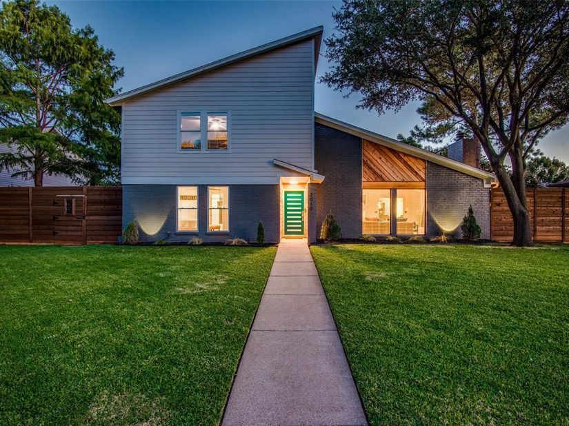 2010  Heatherbrook Drive , Grapevine Texas 76051