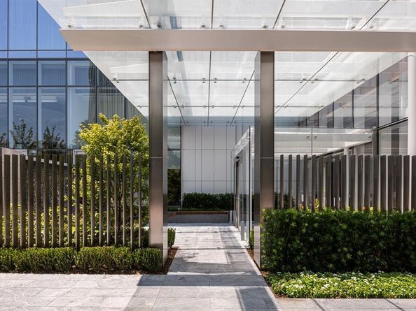 1747  Leonard Street  2701, Dallas Texas 75201