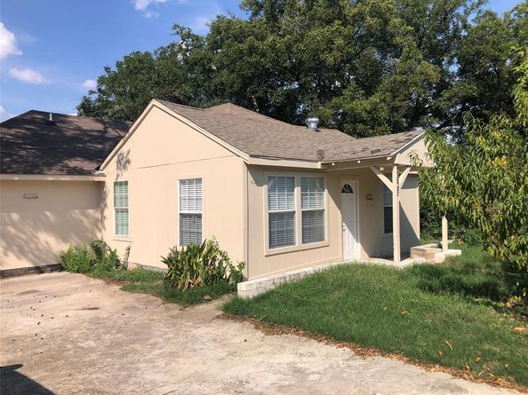 2606  Laurel Street , Grand Prairie Texas 75050