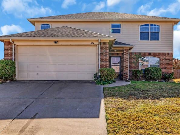 424  Heritage Drive , Crowley Texas 76036