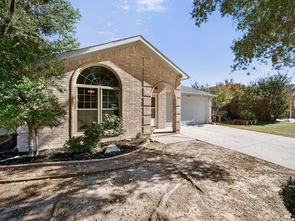 6409  Brookglen Drive , Arlington Texas 76018